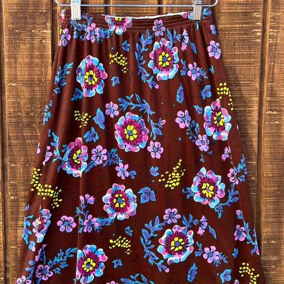 Vintage Brown Floral Skirt - Picture 9 of 10